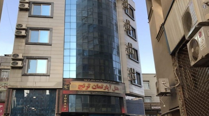 نمای هتل آپارتمان ترنج مشهد