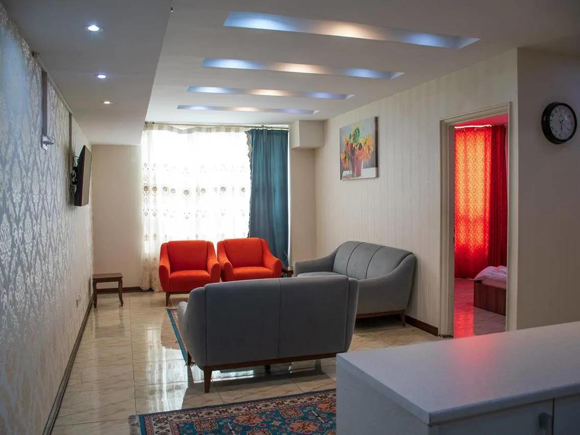 آپارتمان مبله (یاس 20) در صادقیه تهران