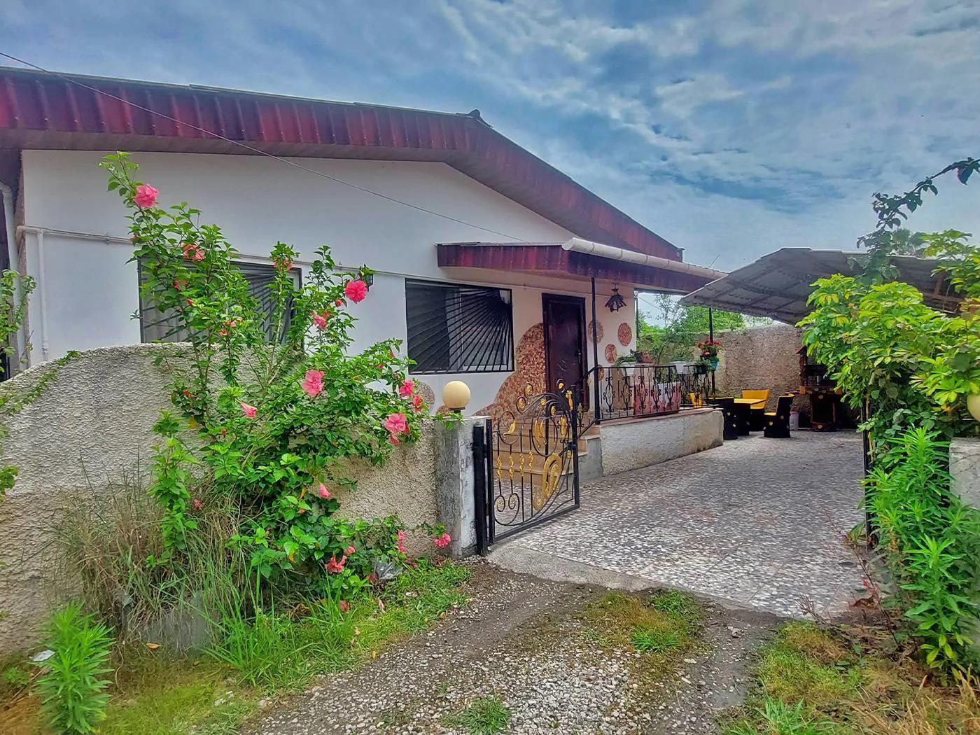 ویلا کاکتوس متل قو