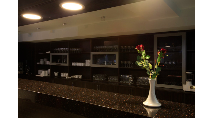 هتل آپارتمان پلاس قشم