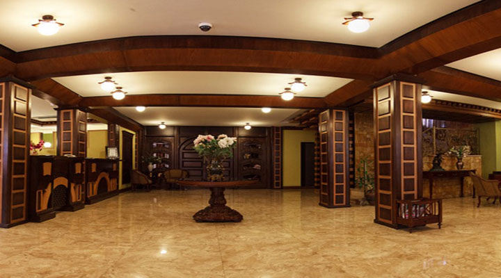 نمای هتل شهر تهران