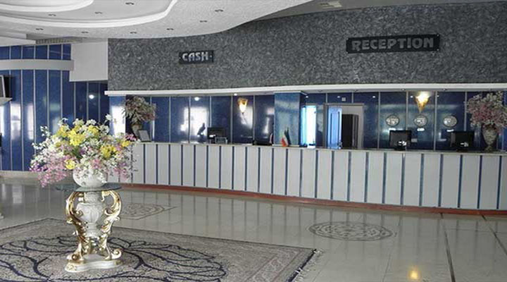 نمای پذیرش هتل آرامیس کیش