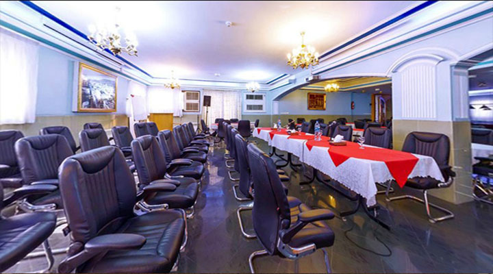 نمای سالن کنفرانس هتل پارسه شیراز