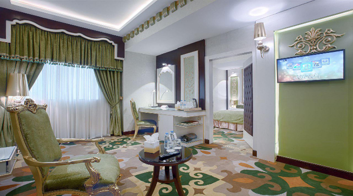 هتل الماس 2 مشهد