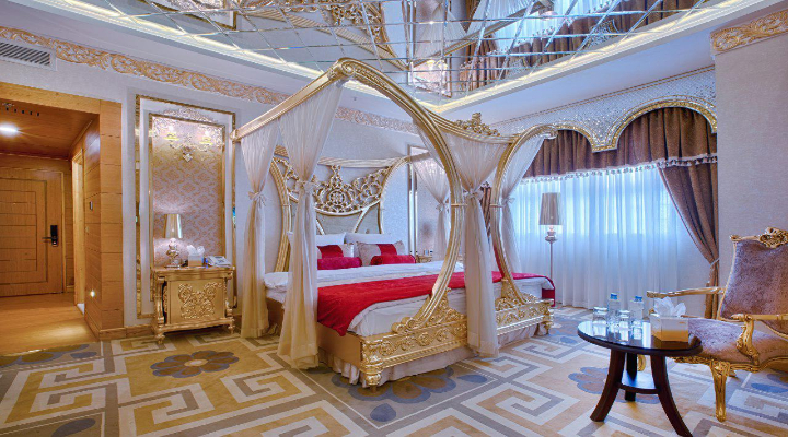 هتل الماس 2 مشهد