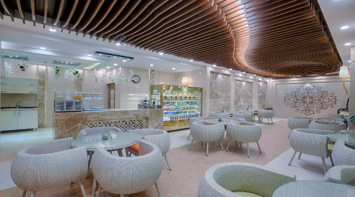 هتل الماس 2 مشهد