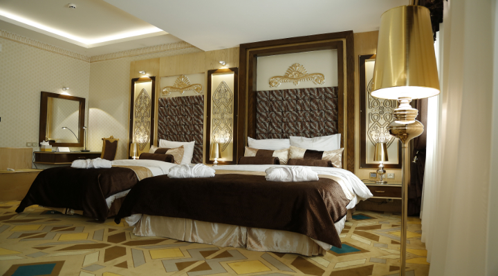 هتل الماس 2 مشهد