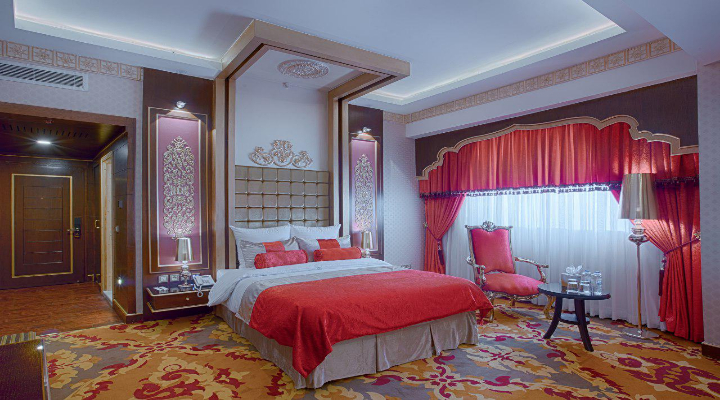 هتل الماس 2 مشهد