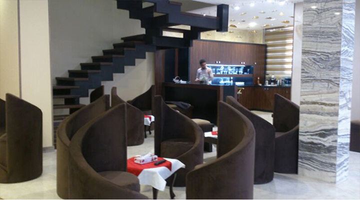 پذیرش هتل شاکر مشهد