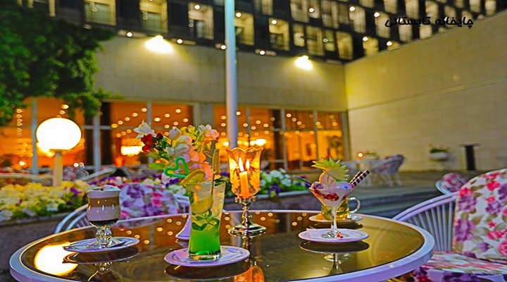 نمای کافی شاپ هتل هما ۱ مشهد