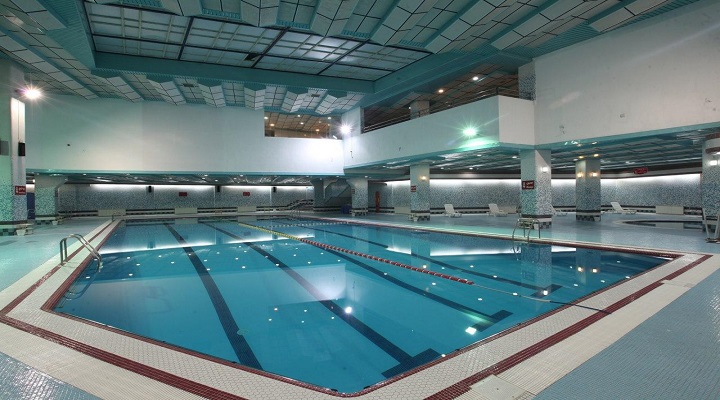 استخر و جکوزی هتل پارس مشهد