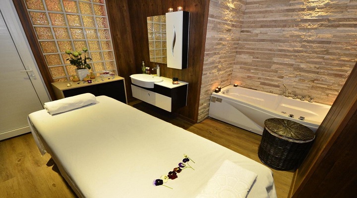 سالن ماساژ هتل پارس مشهد