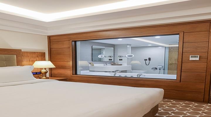 عکس هتل میثاق مشهد