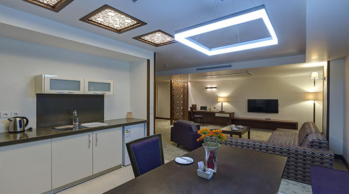 نمای اتاق هتل نگین پاسارگاد مشهد