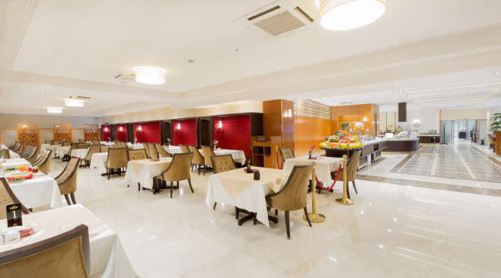 هتل نگین پاسارگاد مشهد