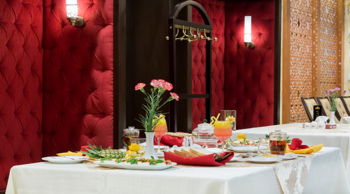 هتل نگین پاسارگاد مشهد