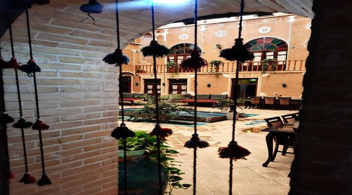 عکس هتل سنتی فروزه یزد