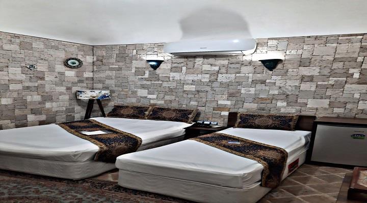 عکس هتل سنتی فروزه یزد