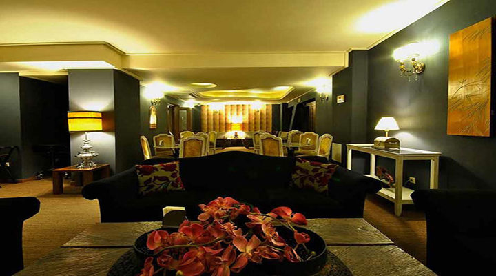 نمای لابی هتل فردوس مشهد