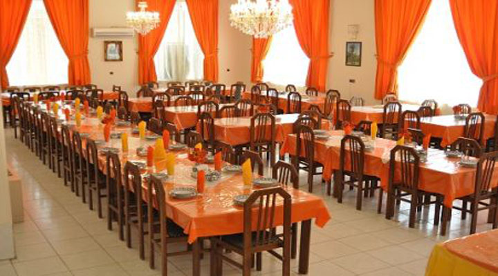 نمای رستوران هتل کاروان یزد