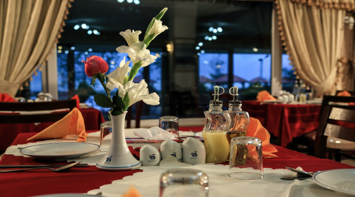 هتل جهانگردی نمونه بندر انزلی