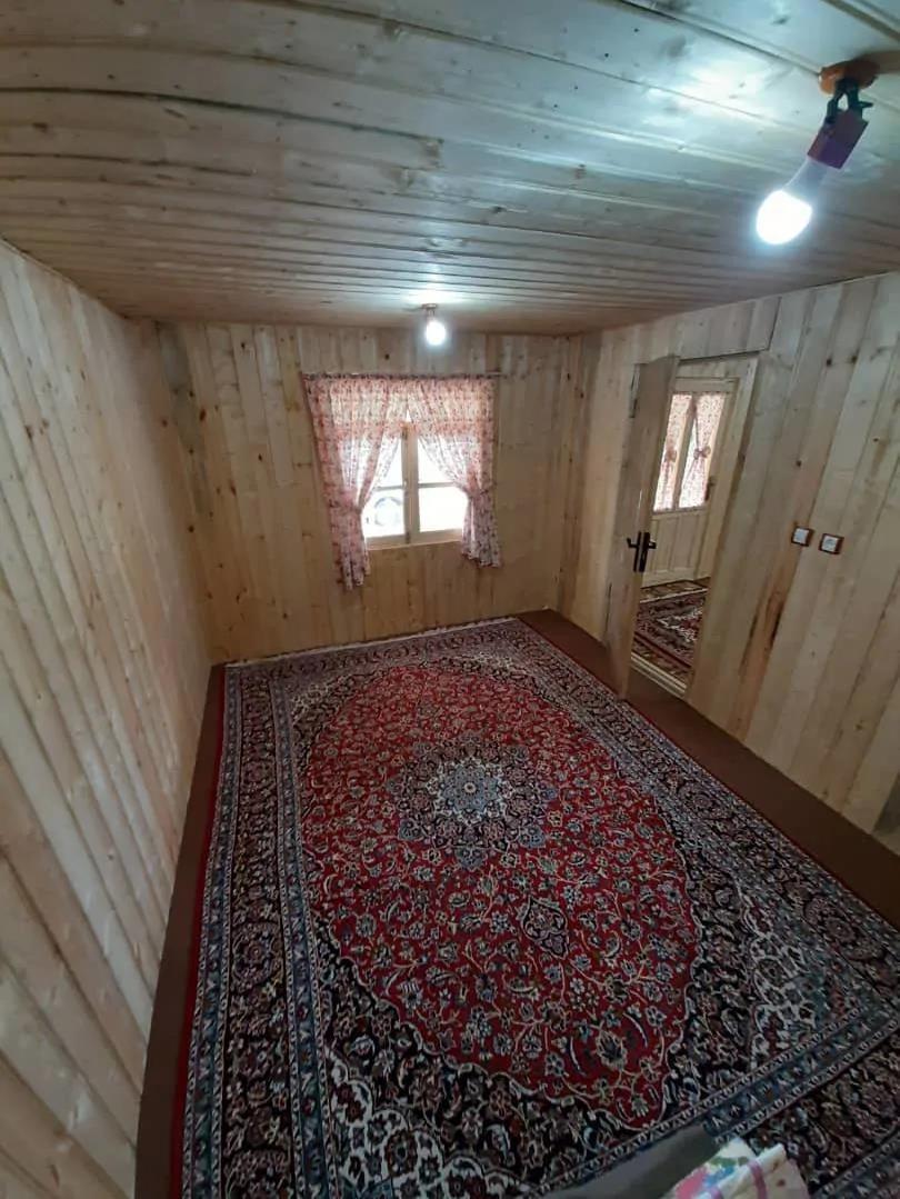 اقامتگاه بومگردی تختعلی (کلبه چوبی) لیسار