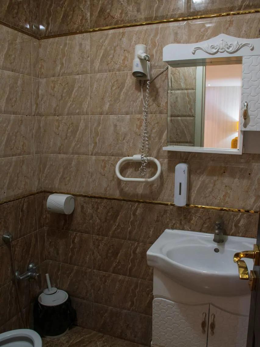 آپارتمان مبله (یاس 9) در صادقیه تهران