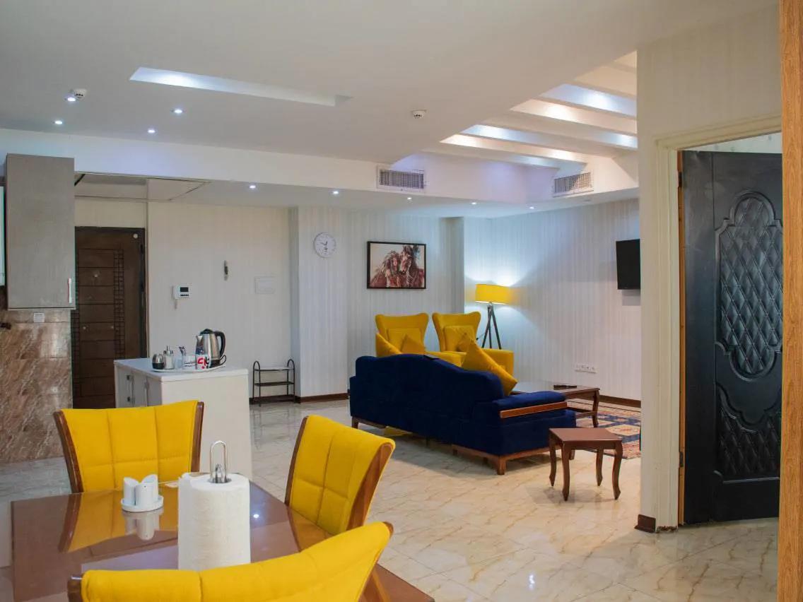 آپارتمان مبله (یاس 9) در صادقیه تهران