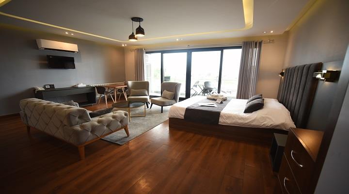 عکس هتل ملورین انزلی