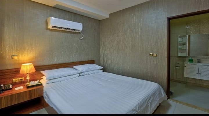 عکس هتل استاتیس بندرعباس