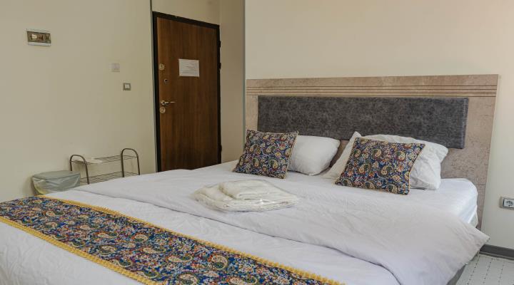 اقامتگاه سنتی  سیمرغ شیراز