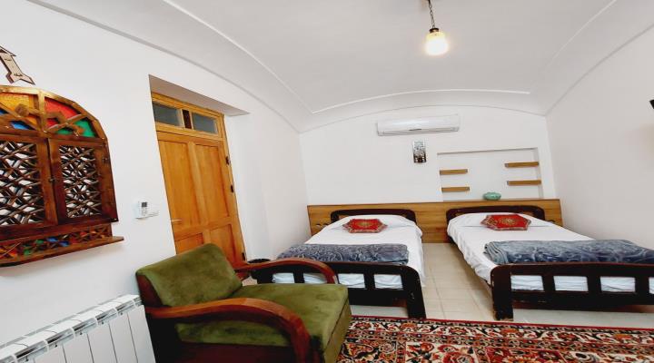 اتاق تویین ۱۰۶