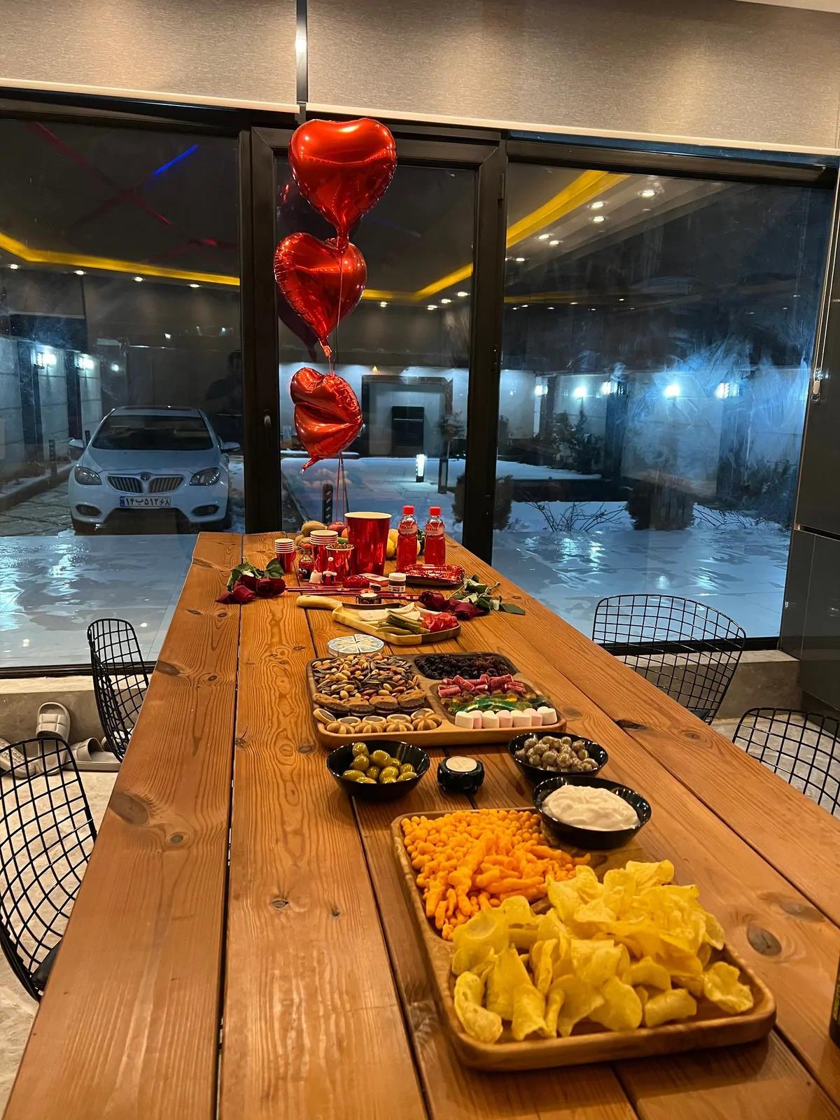 ویلا استخردار آبگرم با بیلیارد مدیا سهیلیه