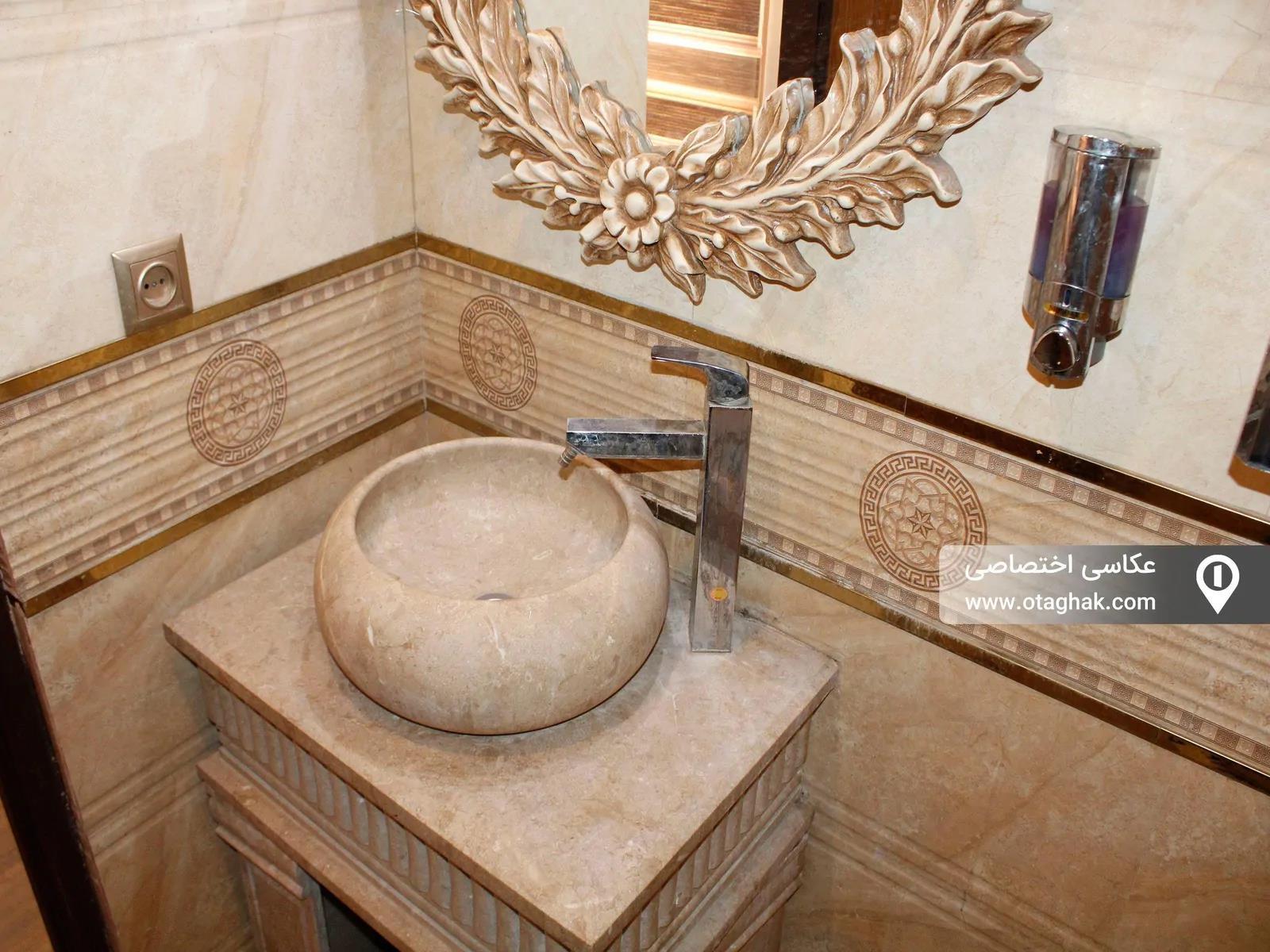 ویلا استخردار آبگرم عمارت الماس کردان