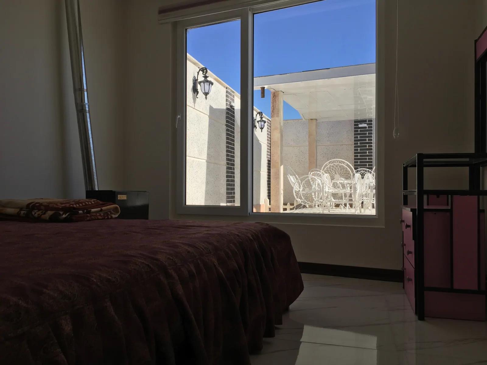 ویلا استخردار آبگرم گل رُز کردان