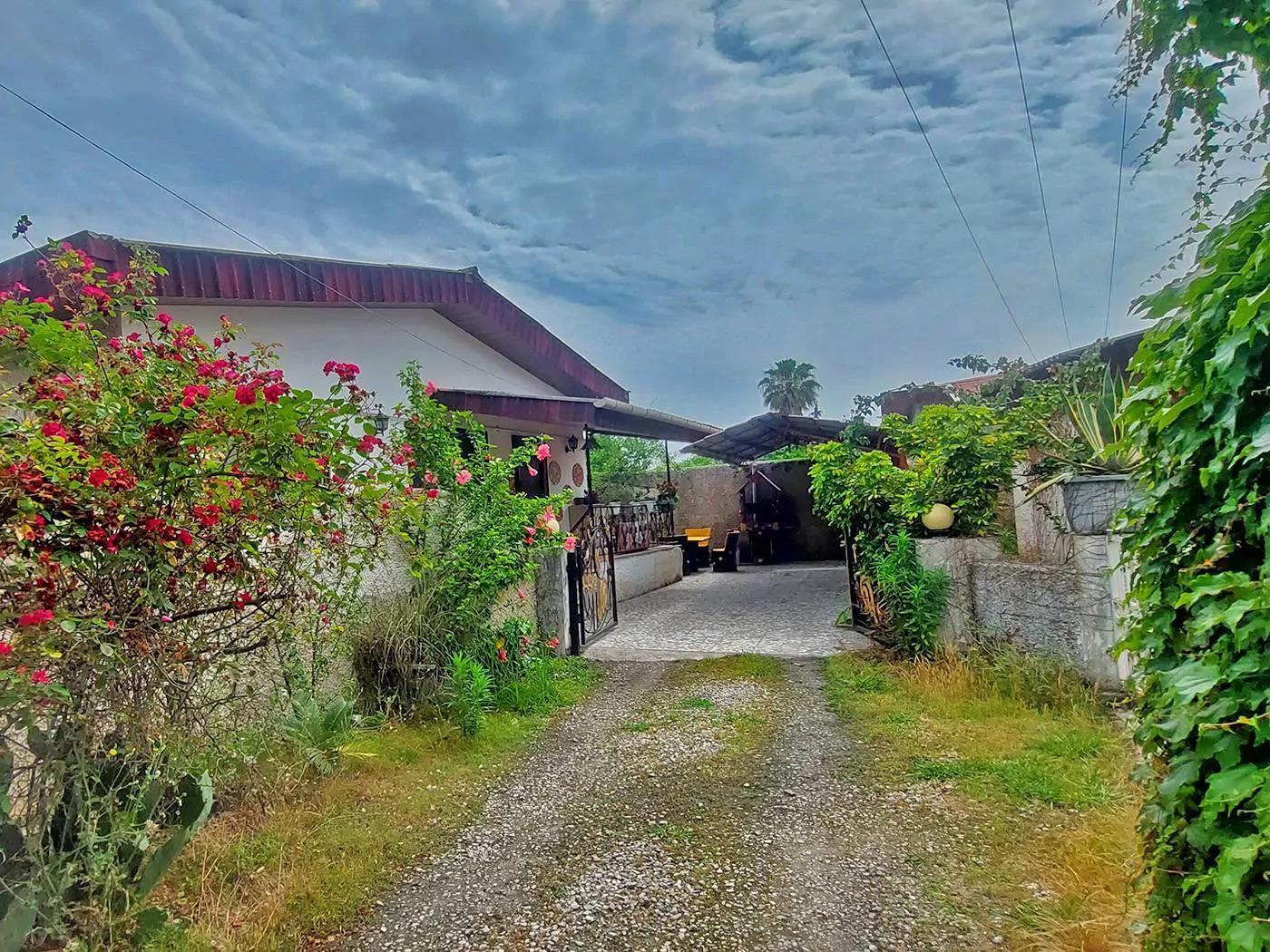 ویلا کاکتوس متل قو