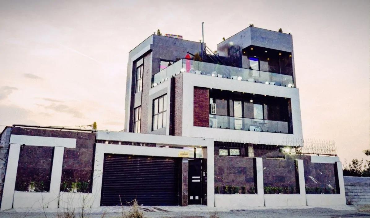 ویلا تریپلکس با استخر روباز و سرپوشیده آبگرم سیترین محمودآباد