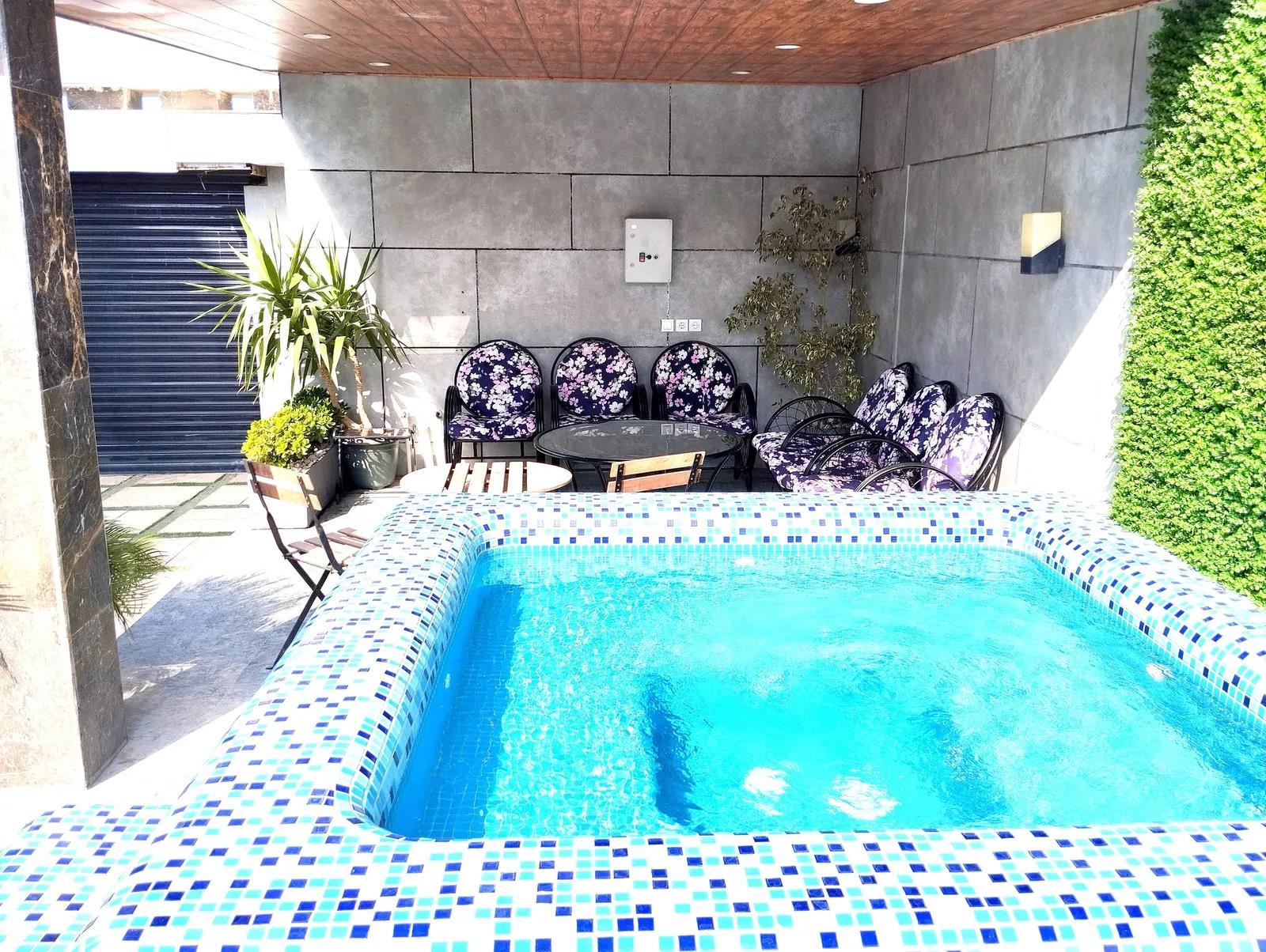 ویلا تریپلکس با استخر روباز و سرپوشیده آبگرم سیترین محمودآباد