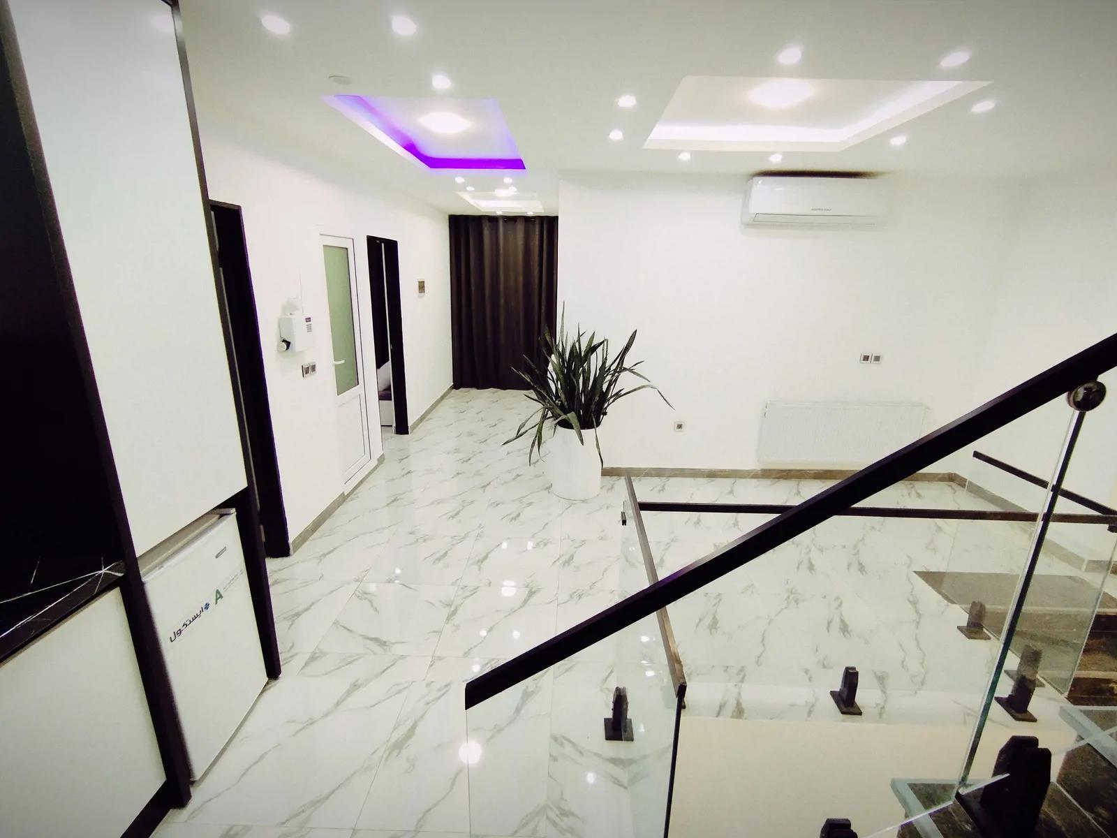 ویلا تریپلکس با استخر روباز و سرپوشیده آبگرم سیترین محمودآباد