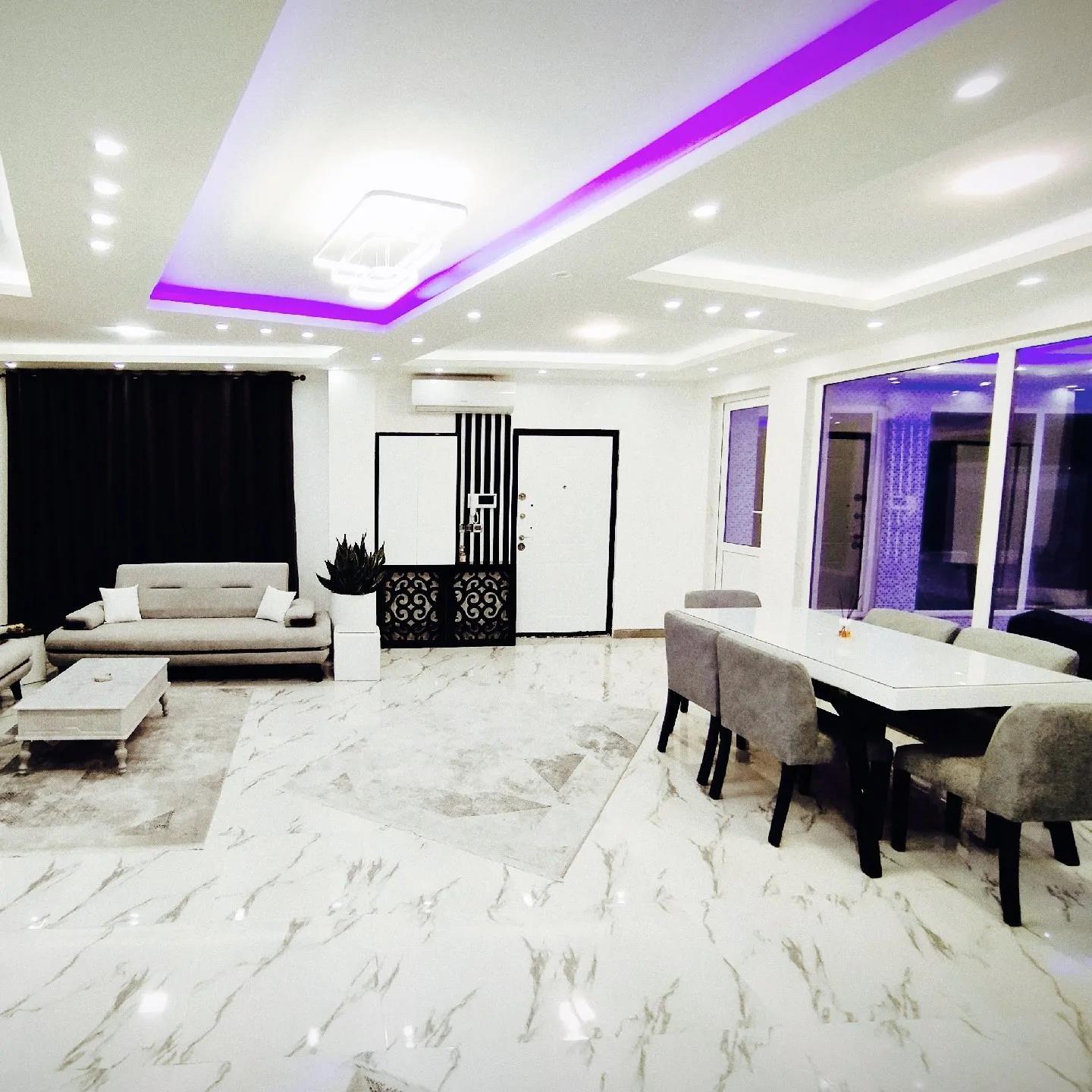 ویلا تریپلکس با استخر روباز و سرپوشیده آبگرم سیترین محمودآباد