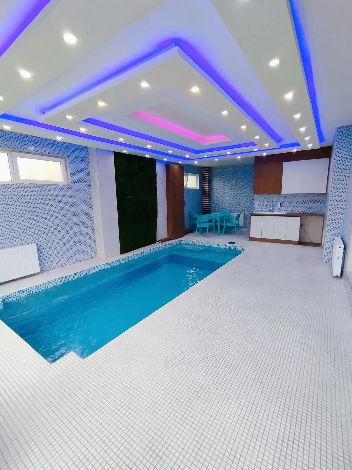 ویلا تریپلکس با استخر روباز و سرپوشیده آبگرم سیترین محمودآباد