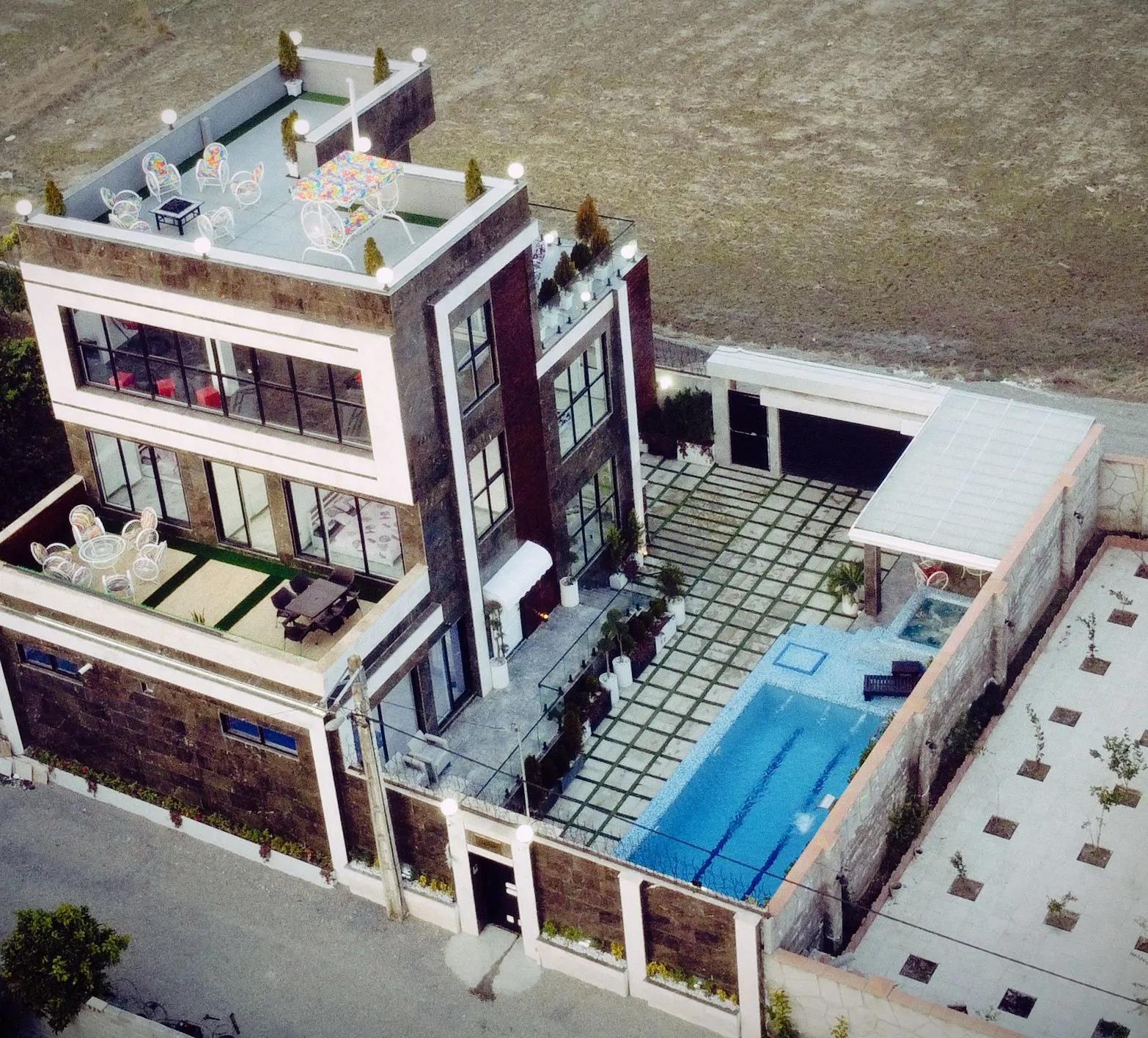 ویلا تریپلکس با استخر روباز و سرپوشیده آبگرم سیترین محمودآباد