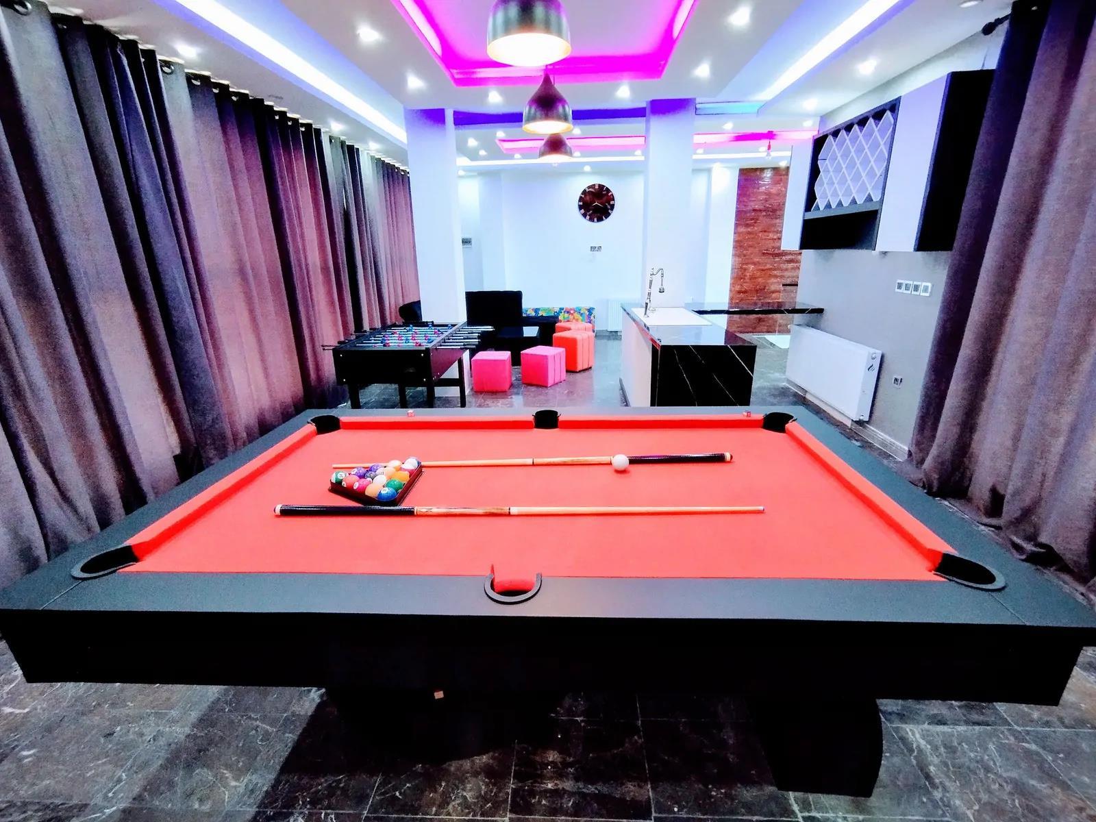 ویلا تریپلکس با استخر روباز و سرپوشیده آبگرم سیترین محمودآباد