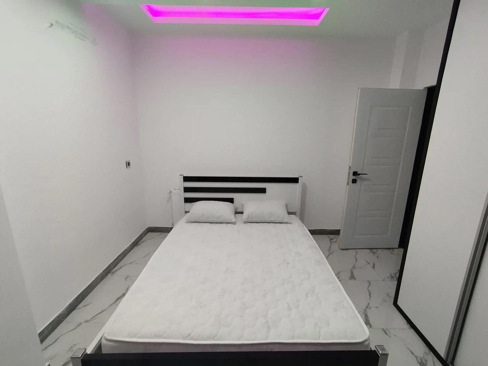 ویلا تریپلکس با استخر روباز و سرپوشیده آبگرم سیترین محمودآباد