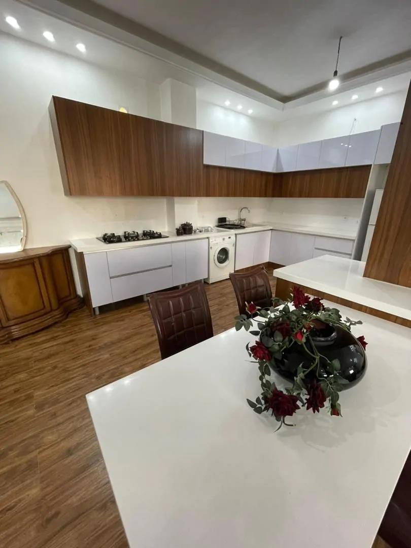 ویلا استخردار آبگرم گل رز کوهسار