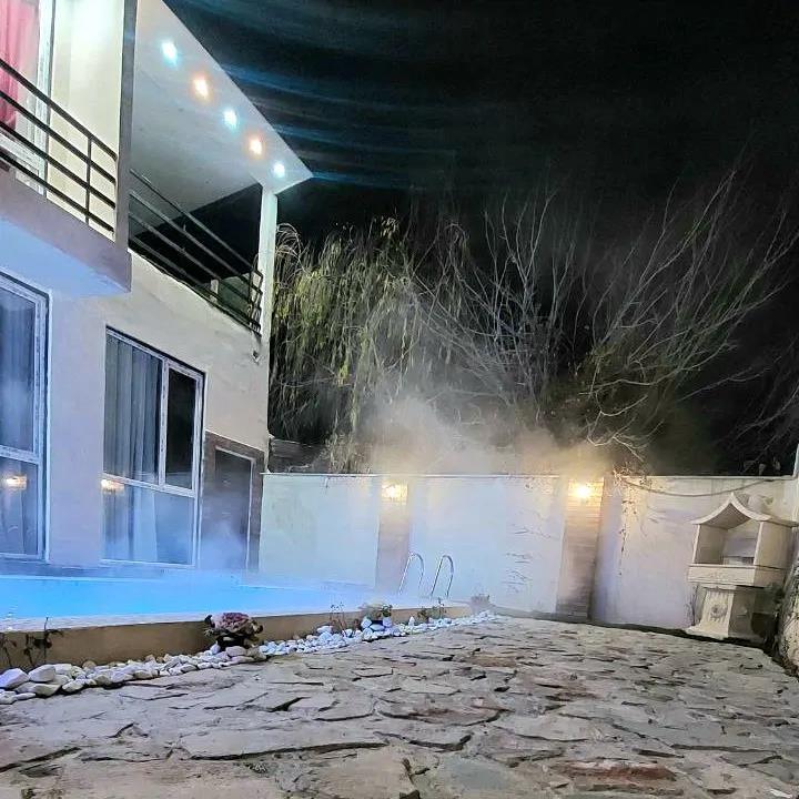 ویلا استخردار آبگرم میلاد با ایرهاکی کردان