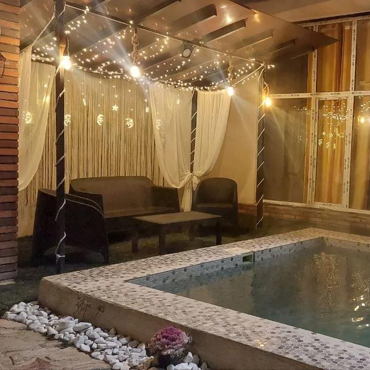 ویلا استخردار آبگرم میلاد با ایرهاکی کردان