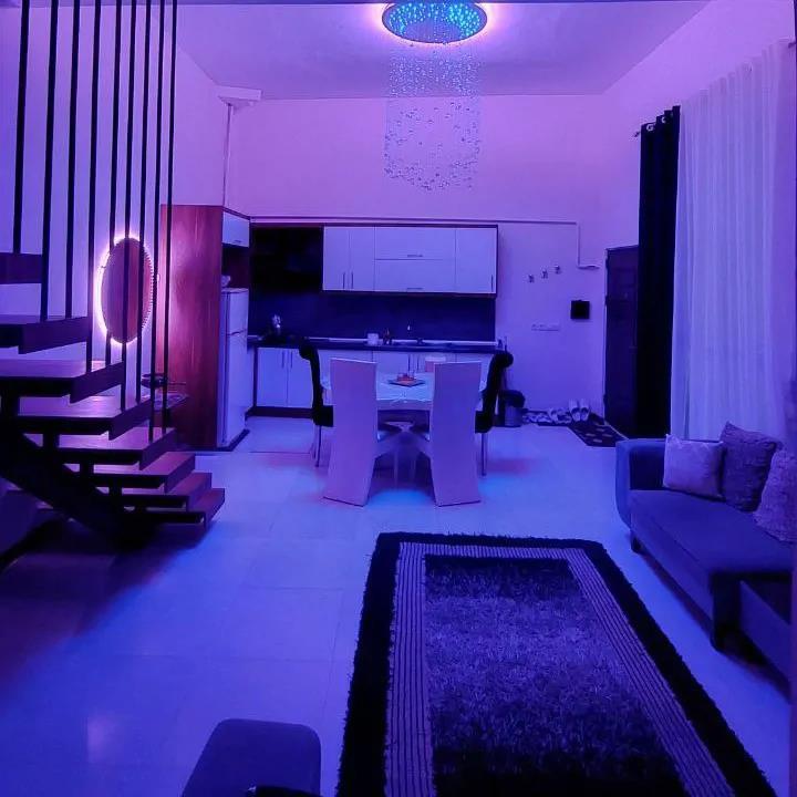 ویلا استخردار آبگرم میلاد با ایرهاکی کردان