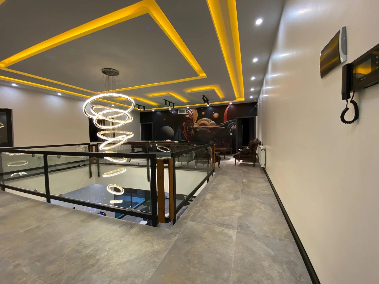 ویلا استخردار آبگرم عمارت موسوی با بیلیارد سهیلیه