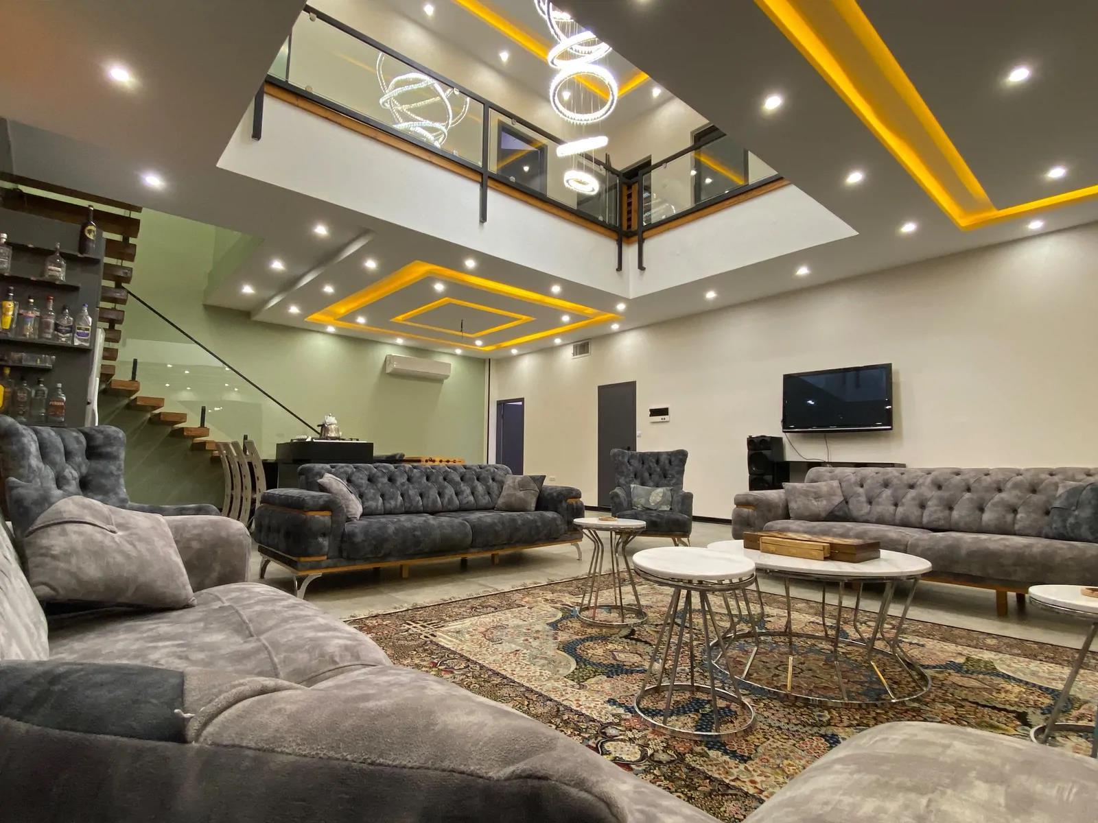 ویلا استخردار آبگرم عمارت موسوی با بیلیارد سهیلیه